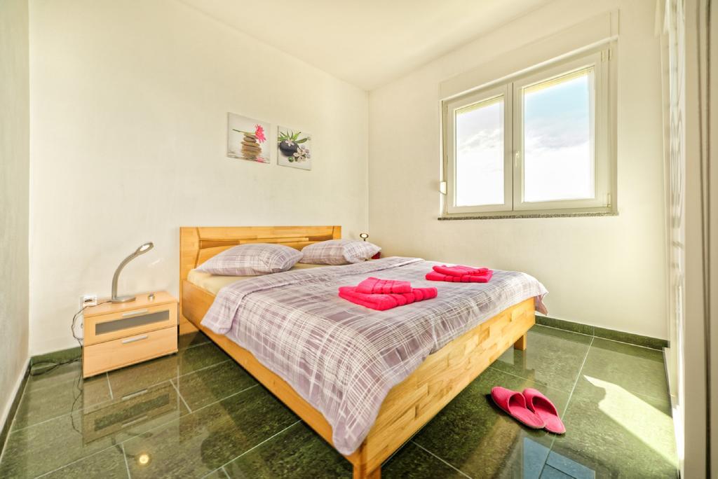 Apartment Una 2 Πούλα Εξωτερικό φωτογραφία
