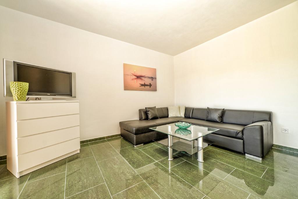 Apartment Una 2 Πούλα Εξωτερικό φωτογραφία