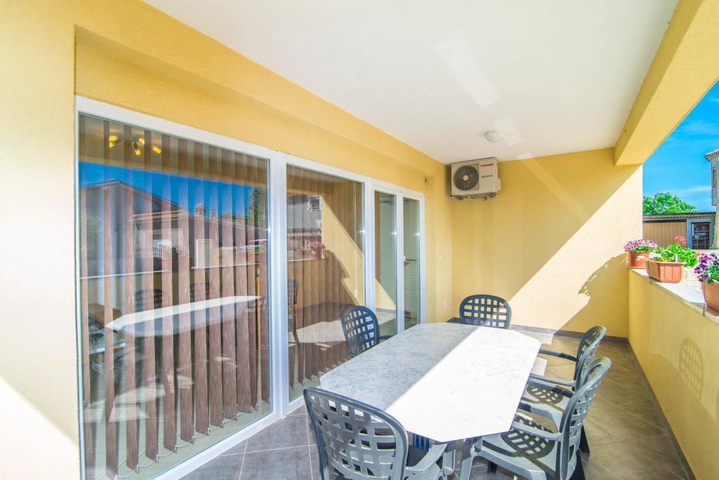 Apartment Una 2 Πούλα Εξωτερικό φωτογραφία